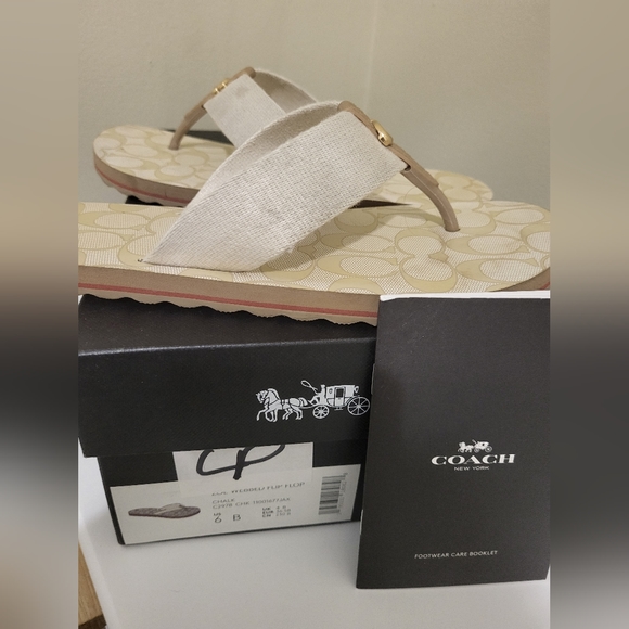 Coach Zoe webbed flip flop - Picture 4 of 4